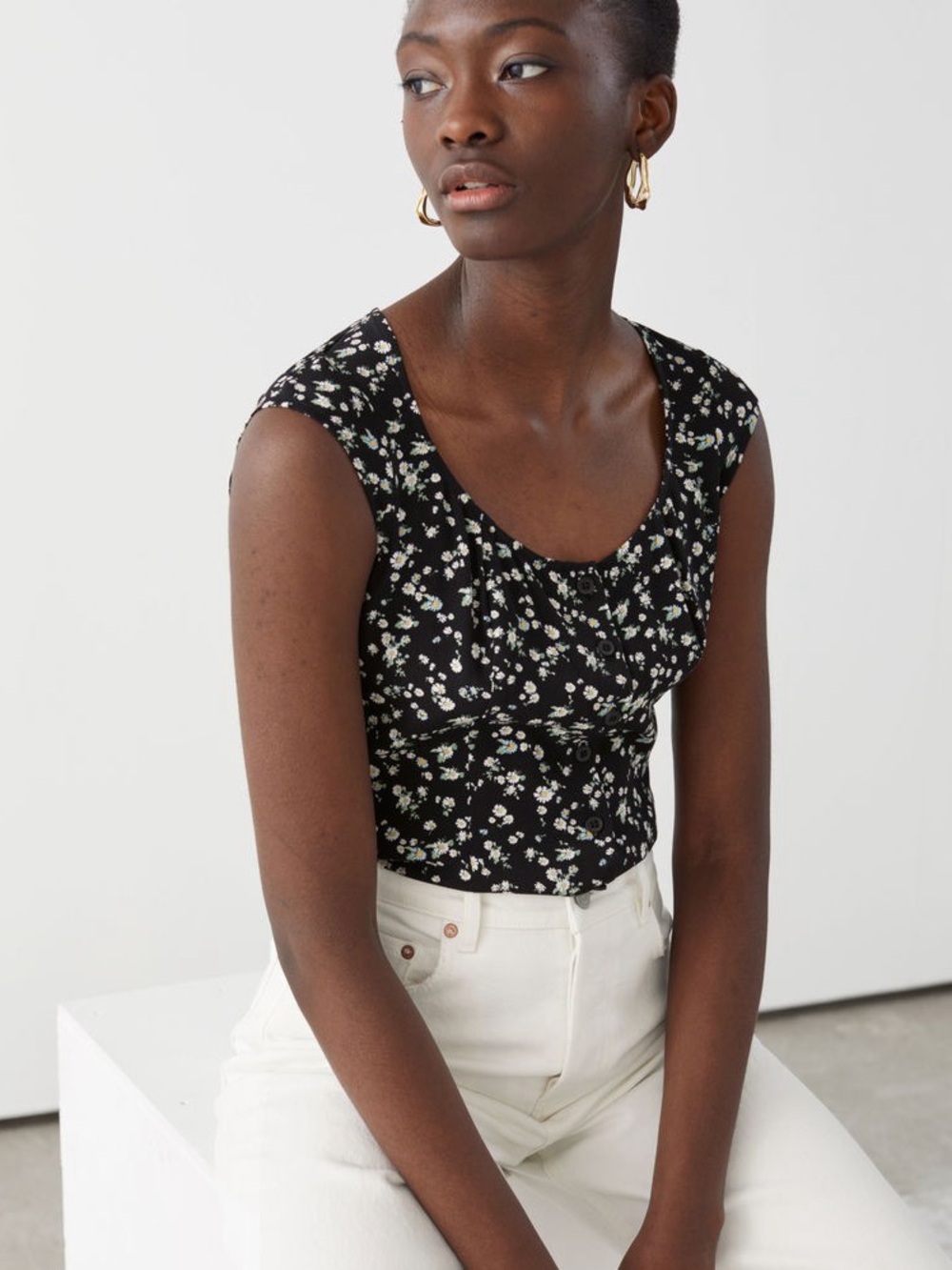 & Other Stories Women’s Black Daisy Print Button-Front Top Blouse EUR 36 US S